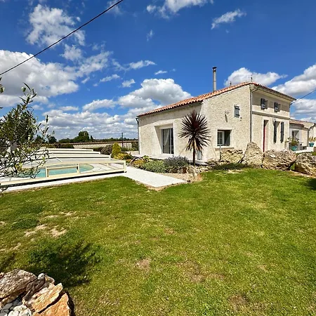 Le Clos De 度假居