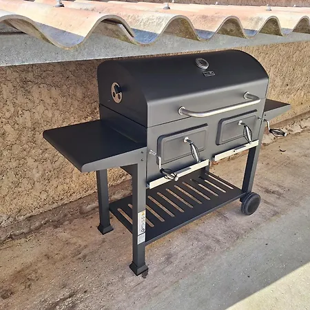 Le Clos De * Champagnolles